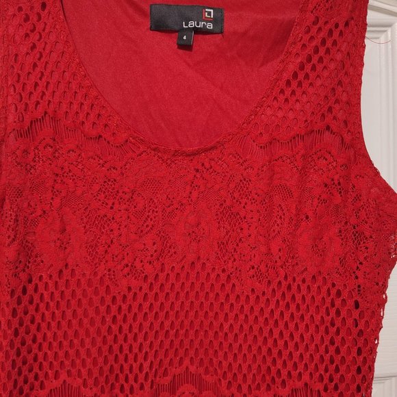 Laura size 4 long red dress 54% nylon, 46% cotton and lining 100% polyester - Picture 4 of 8